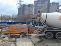 Стационарный бетононас на строительстве Метро